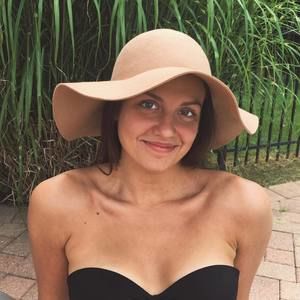 Meet your Posher, Jacqueline